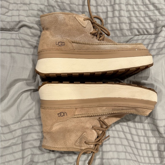 UGG Marin Bootie Suede Sand Tan Womens Shoes US Size 8.5 Boot Sneaker Platform - Picture 4 of 8